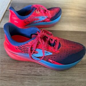 Brooks Hyperion Max